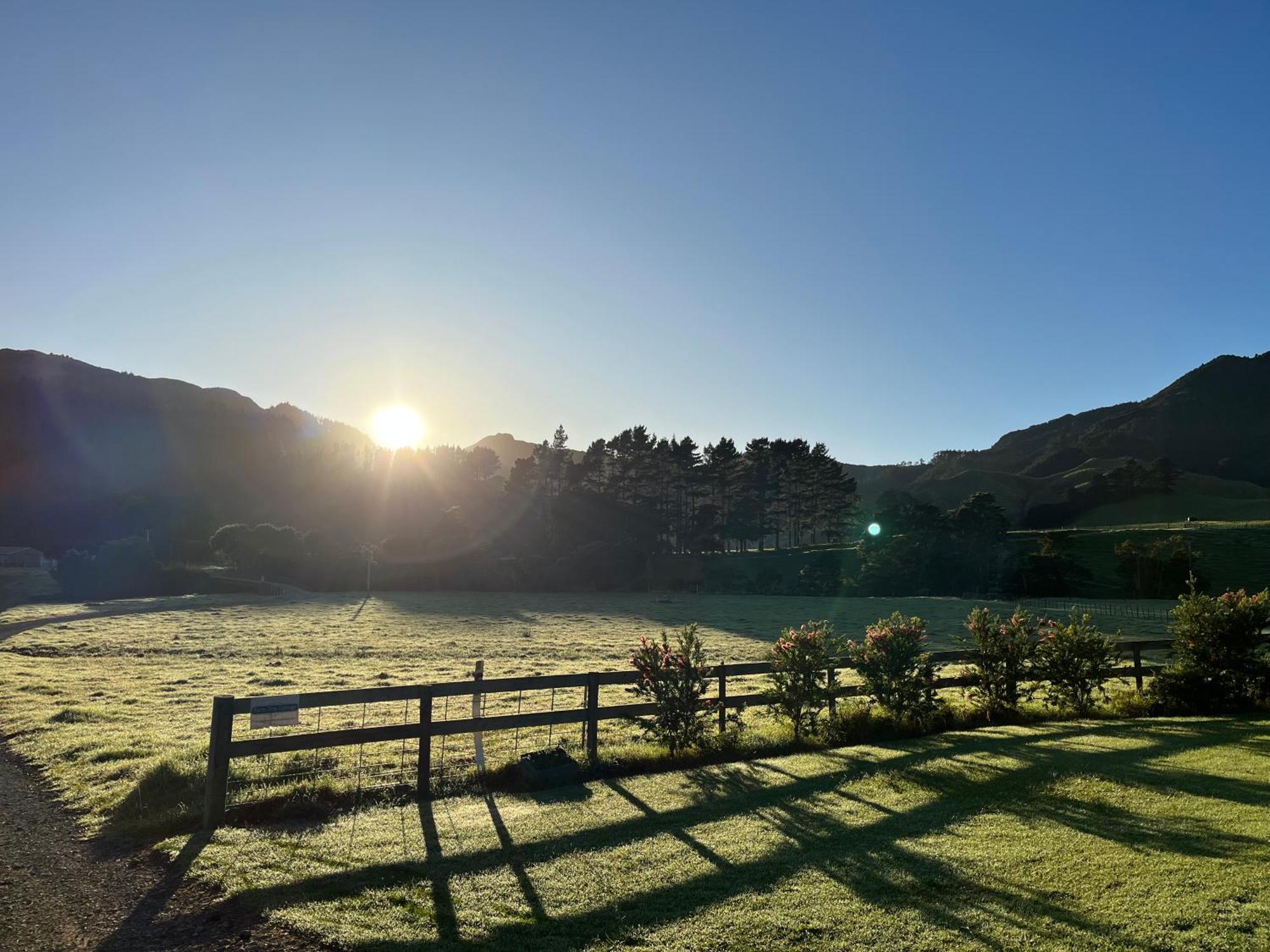 White Star Station Farm Holiday Park Coromandel Bagian luar foto