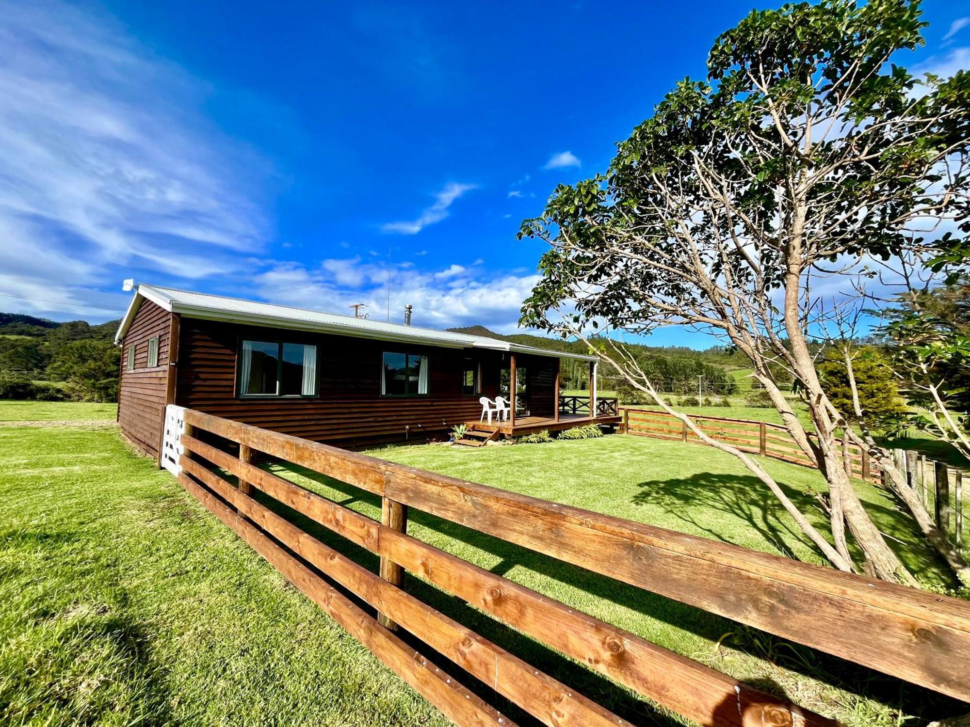 White Star Station Farm Holiday Park Coromandel Bagian luar foto
