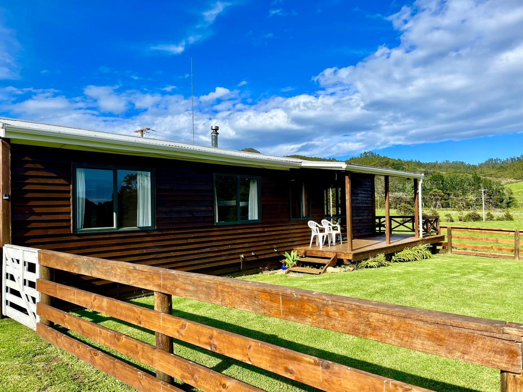 White Star Station Farm Holiday Park Coromandel Bagian luar foto